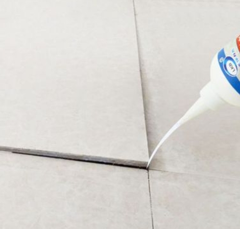 盐亭瓷砖空鼓维修公司分享卫生间瓷砖脱落的原因可能有以下几点